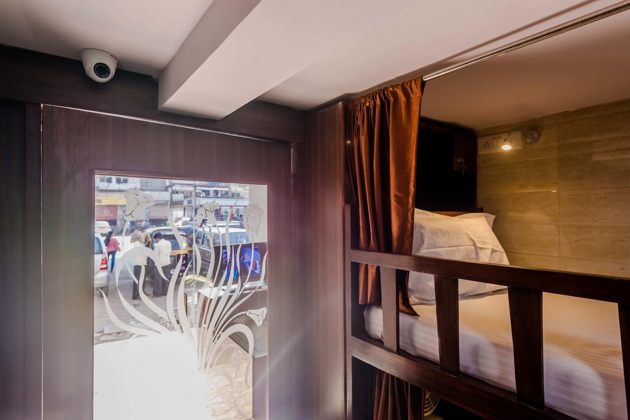 Awesome Dormitory - Men Only มุมไบ ภายนอก รูปภาพ
